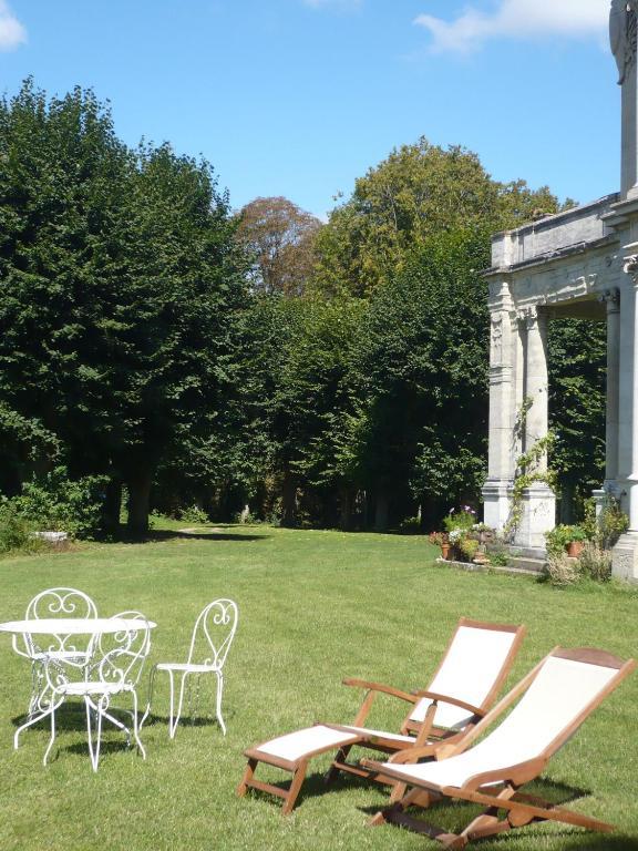 Chateau De La Madeleine Pressagny l'Orgueilleux Exterior foto